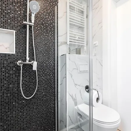 Boutique Arion 4*