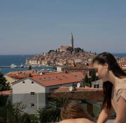 Boutique Arion 4*