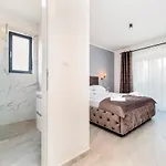 Boutique Arion Bed & Breakfast 4*