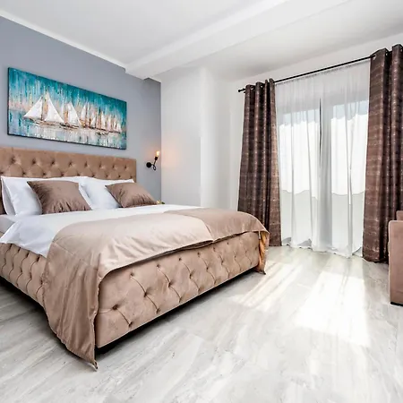 Oda ve Kahvaltı Boutique Arion 4*