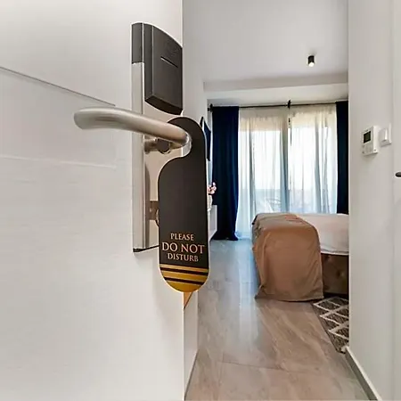 Boutique Arion Bed & Breakfast 4*